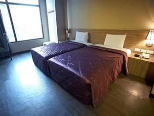 Da Chien Hotel Kaohsiung Exterior photo